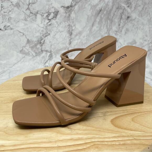 Abound Nordstrom Austyn Strappy Block Heel Sandals Size 10 New - Picture 1 of 13